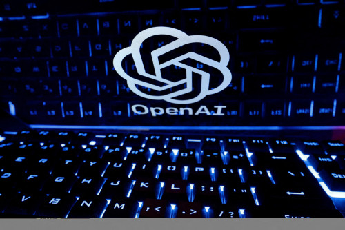 OpenAI negotiates with Microsoft for new funding and future IPO, FT reports
