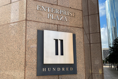 Crude oil flows on Enterprise’s Texas Seaway pipeline fall, leak reported